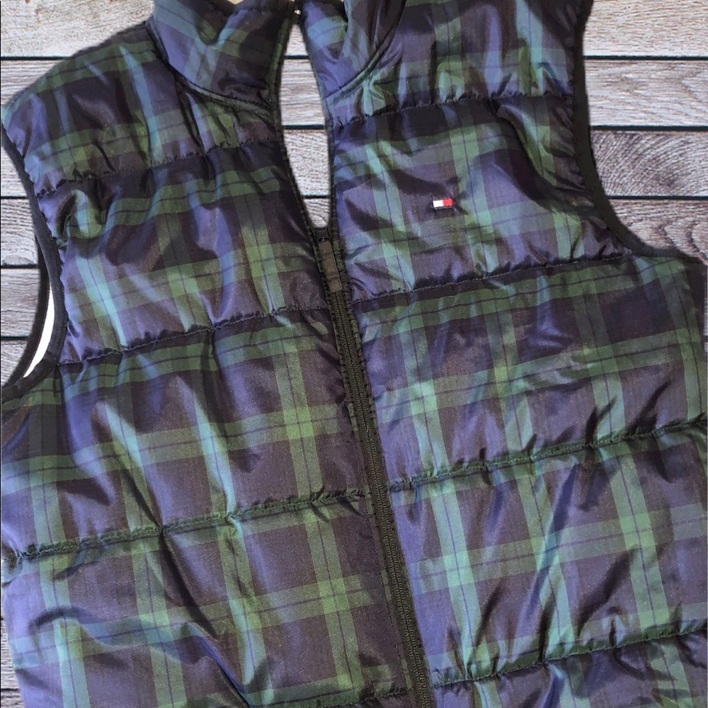 TOMMY HILFIGER reversible winter vest. Large